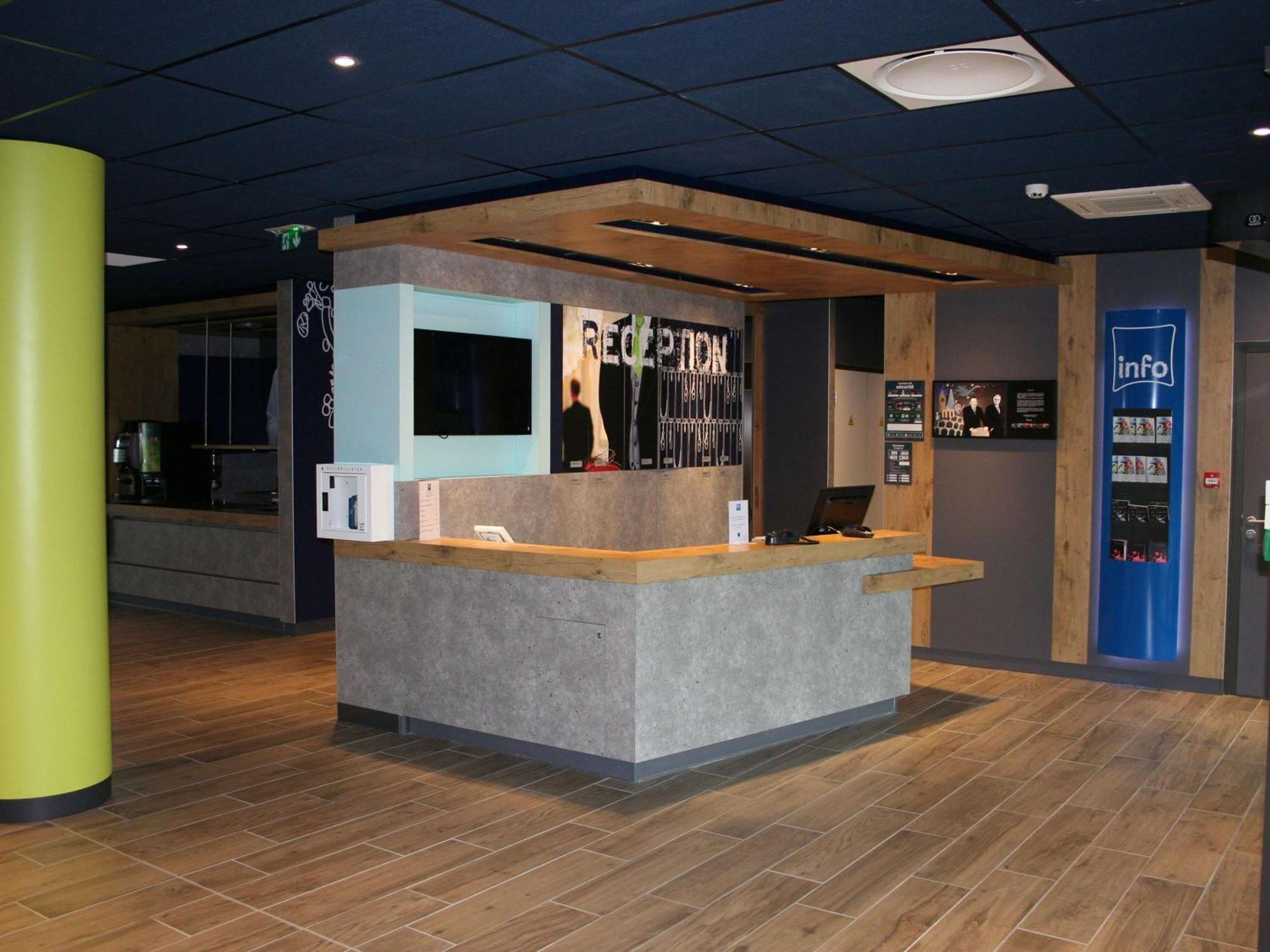 Ibis Budget Montceau Les Mines Dış mekan fotoğraf