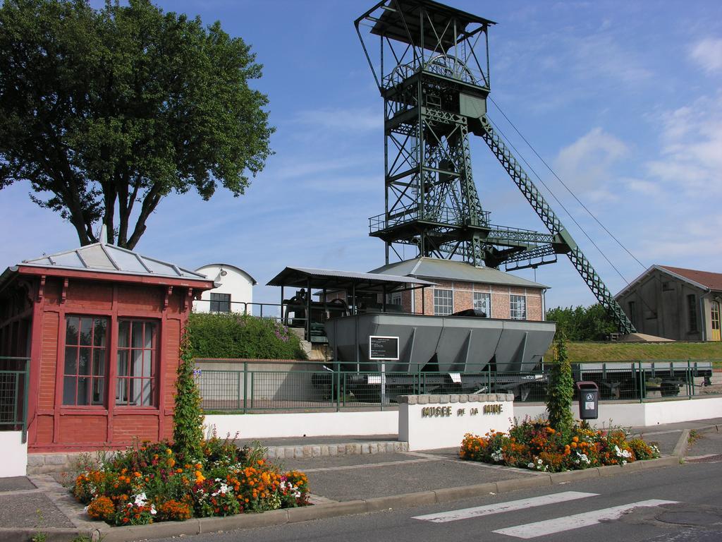 Ibis Budget Montceau Les Mines Dış mekan fotoğraf